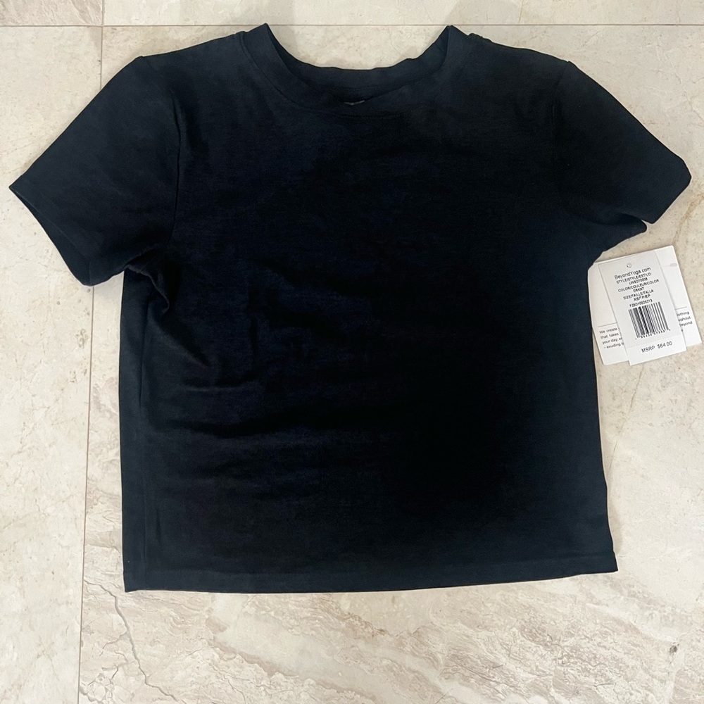 Beyond Yoga Black Short Sleeve Tee